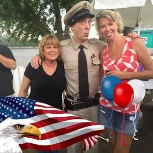 Meet your Posher, Bobbie